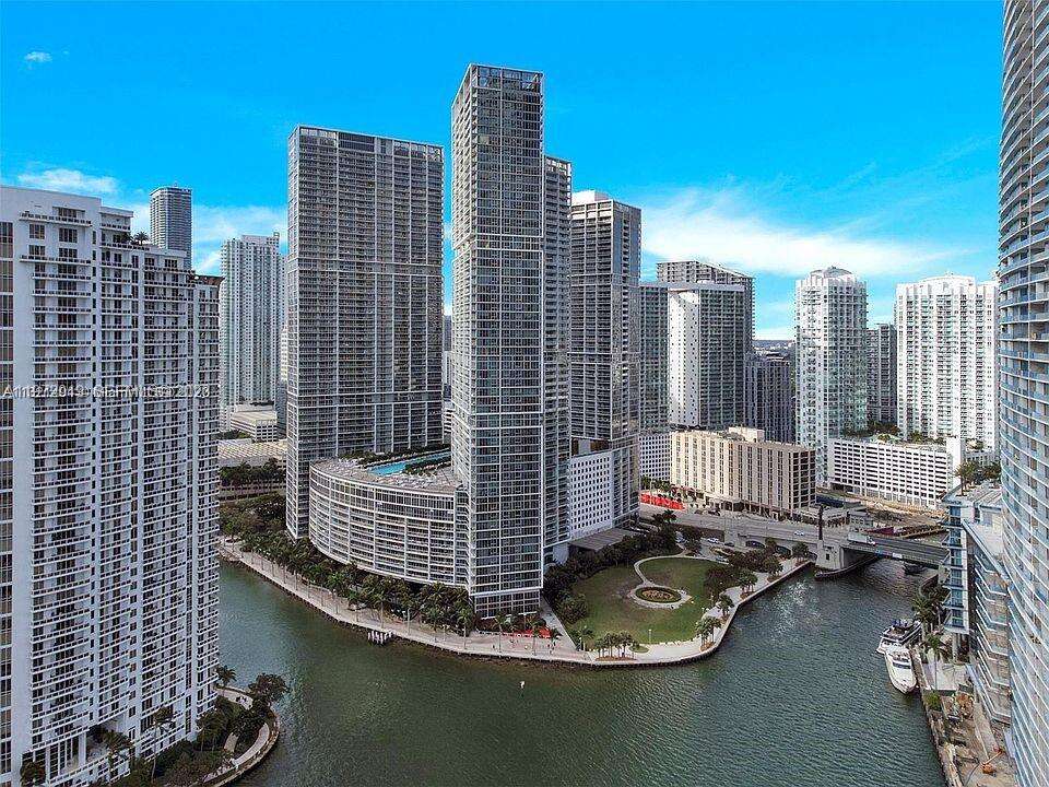 Icon Brickell 2 at 495 Brickell Ave, Miami, FL 33131 - For Rent photo 1