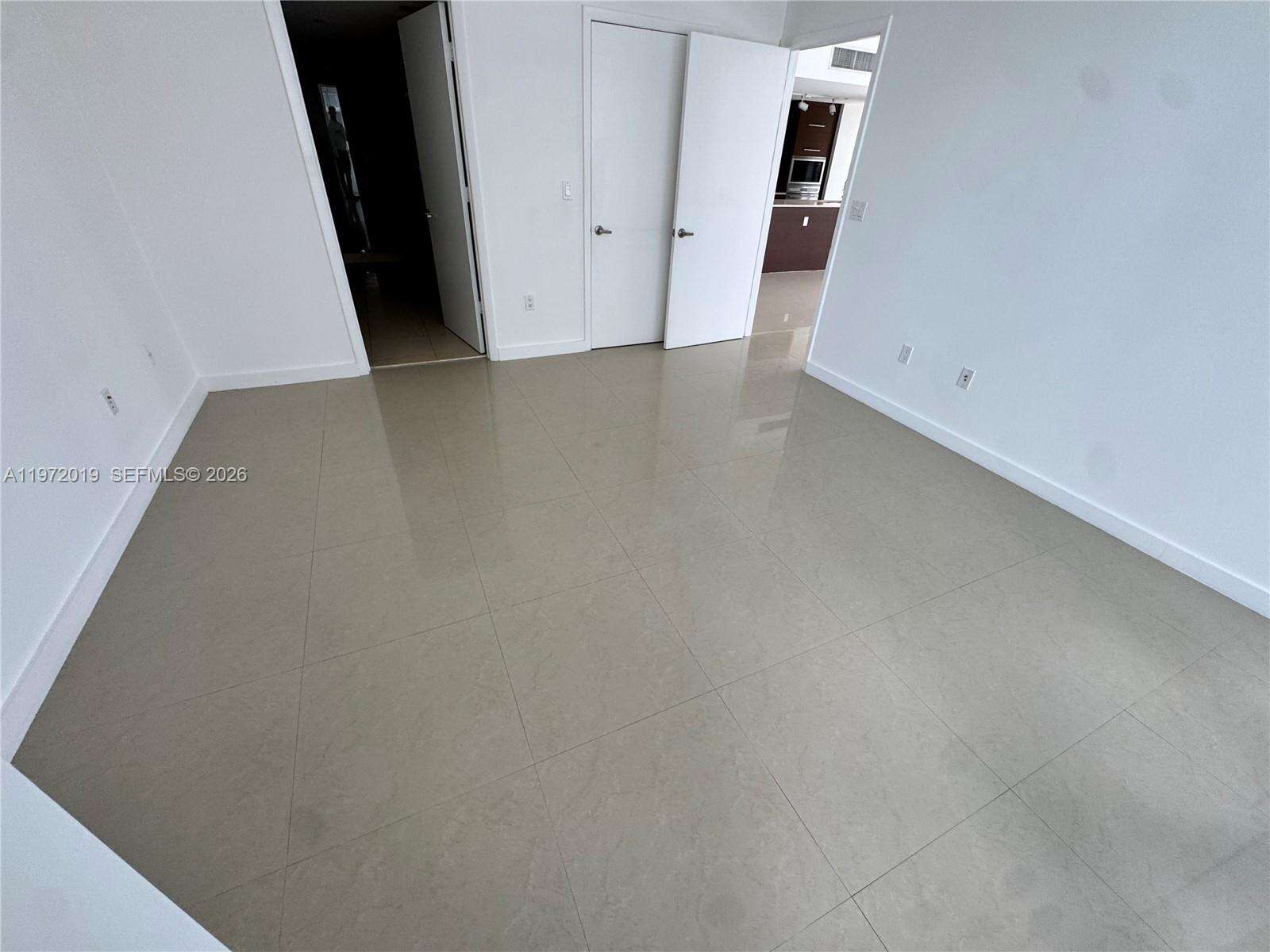 Icon Brickell 2 at 495 Brickell Ave, Miami, FL 33131 - For Rent photo 27