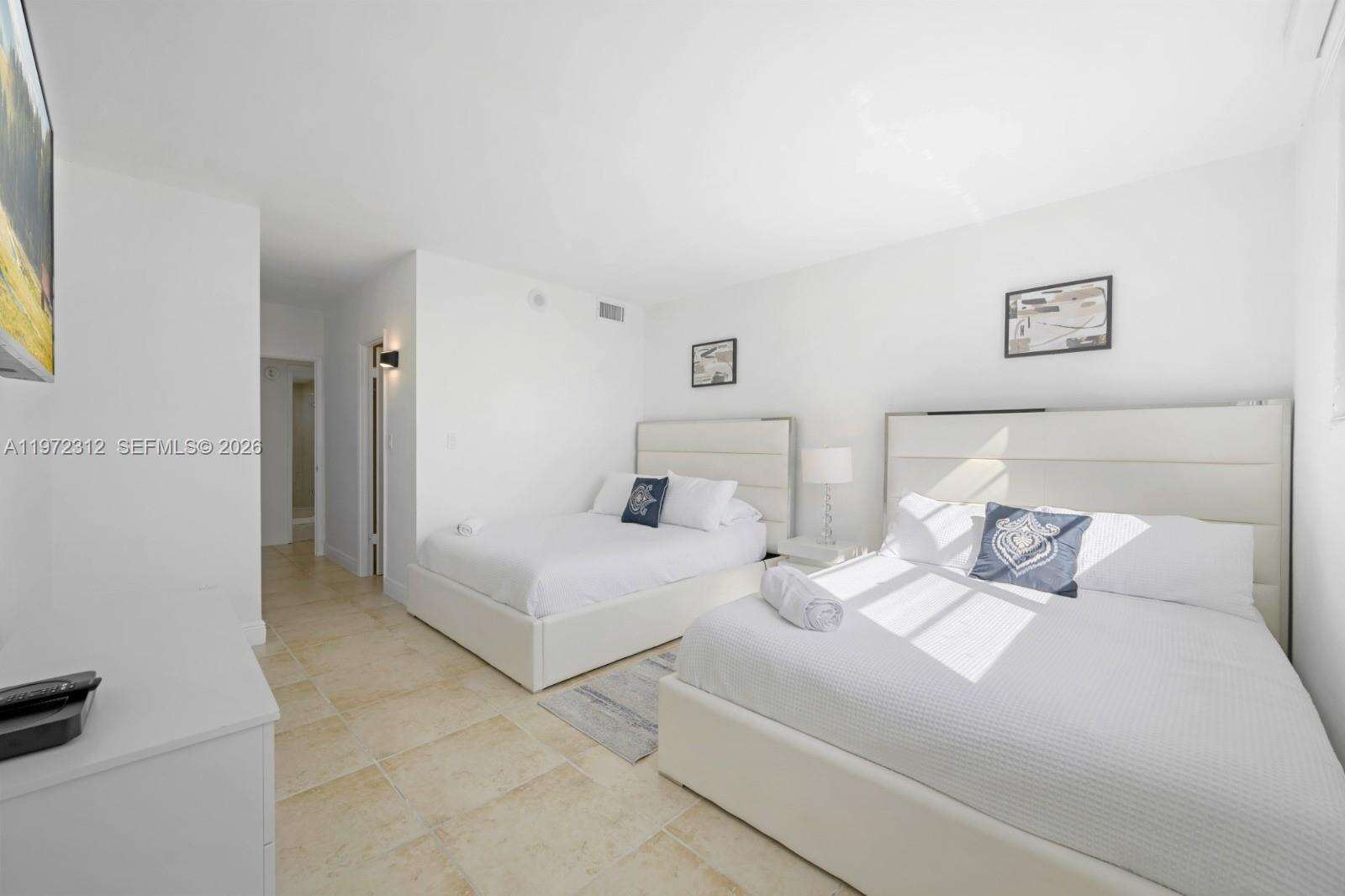 Ocean Reserve at 19370 Collins Ave, Sunny Isles Beach, FL 33160 - For Rent photo 12