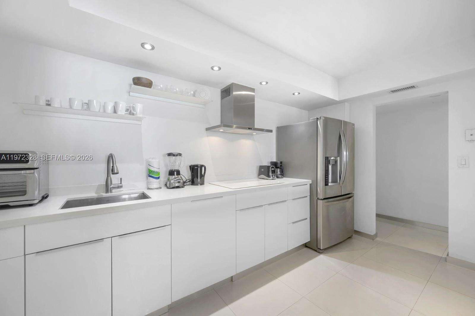 Ocean Reserve at 19370 Collins Ave, Sunny Isles Beach, FL 33160 - For Rent photo 8