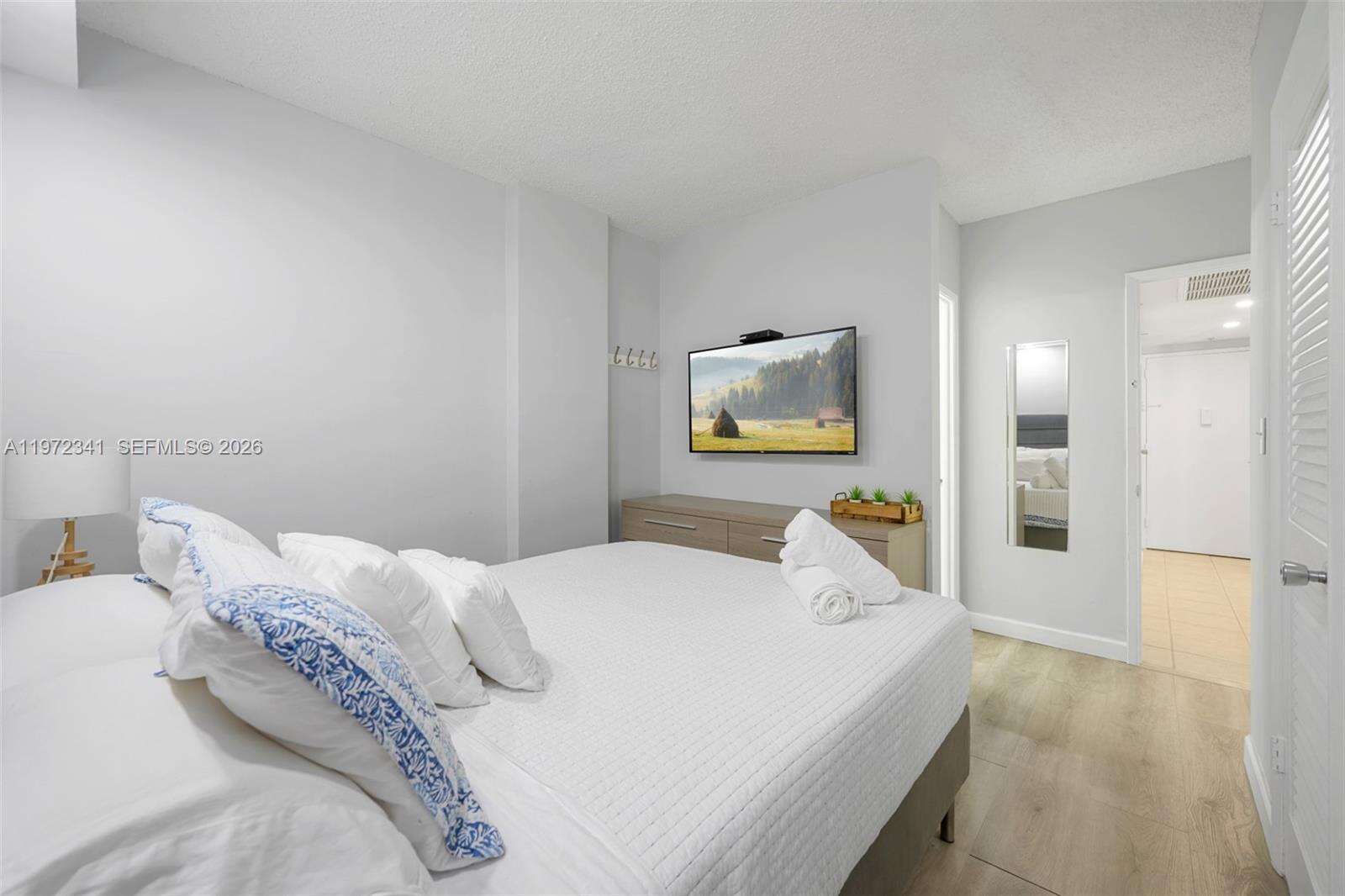 Ocean Reserve at 19370 Collins Ave, Sunny Isles Beach, FL 33160 - For Rent photo 11