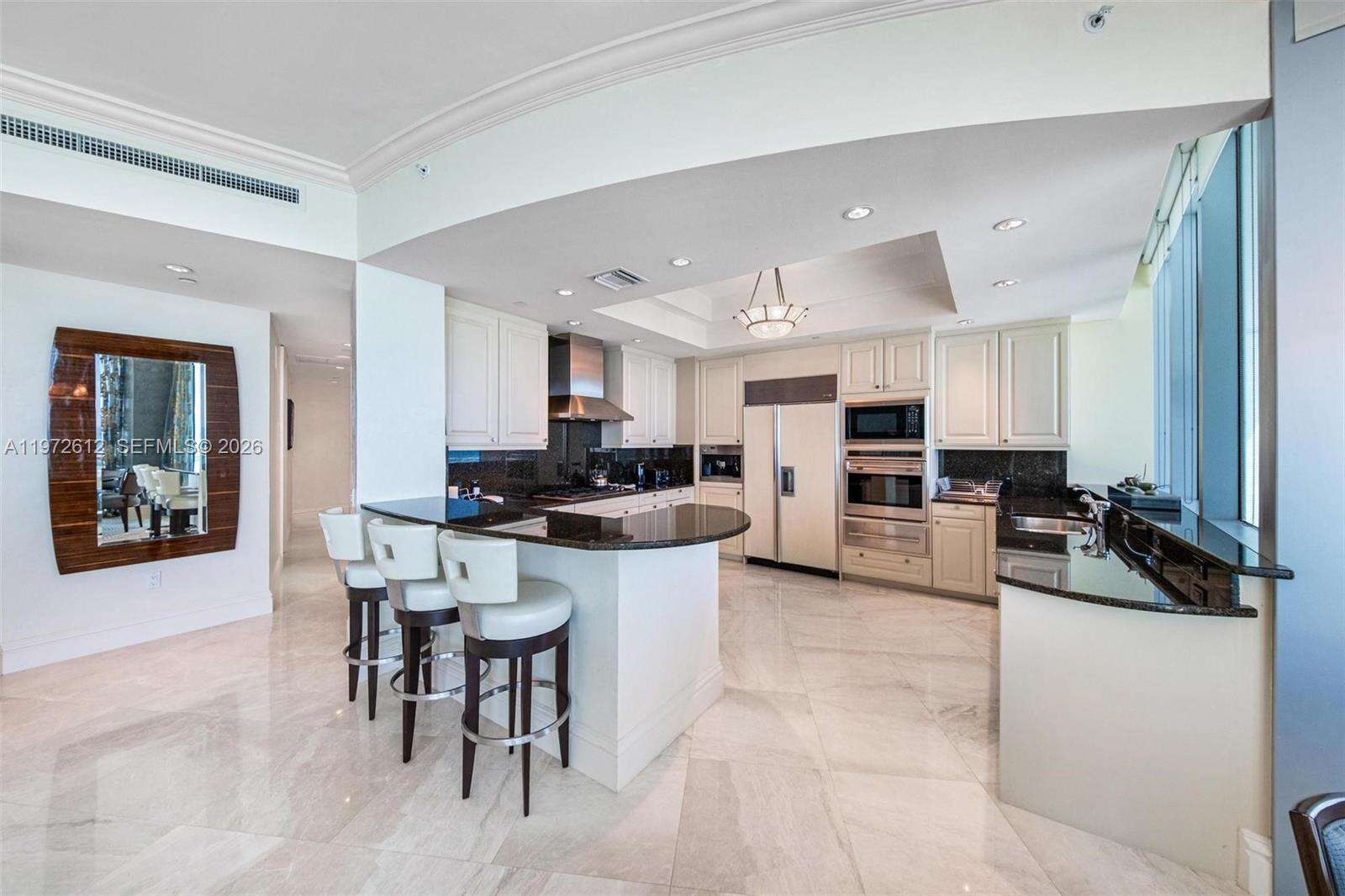 The Ritz Carlton Condos For Sale & Rent at 10295 Collins Ave, Bal Harbour, FL 33154 - For Rent photo 5