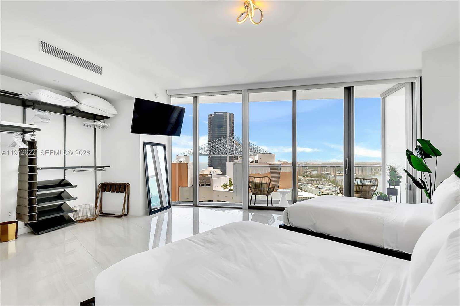 Armani Casa at 18975 Collins Ave, Sunny Isles Beach, FL 33160 - For Rent photo 12