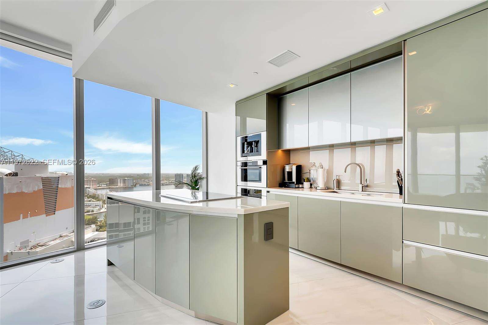 Armani Casa at 18975 Collins Ave, Sunny Isles Beach, FL 33160 - For Rent photo 5