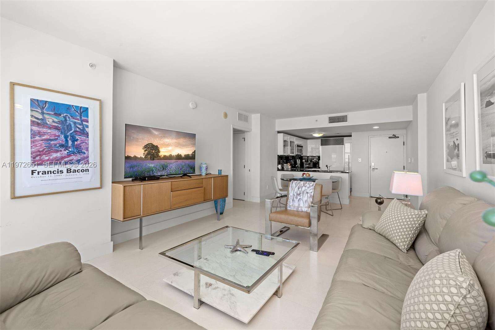 Central Carillon at 6801 Collins Ave, Miami Beach, FL 33141 - For Rent photo 15