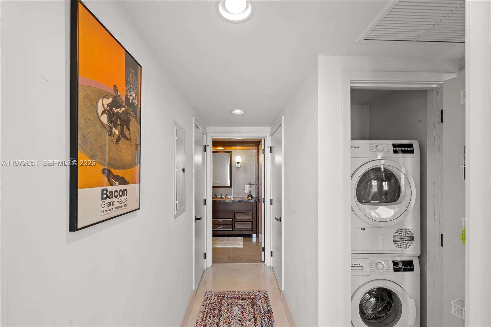 Central Carillon at 6801 Collins Ave, Miami Beach, FL 33141 - For Rent photo 27