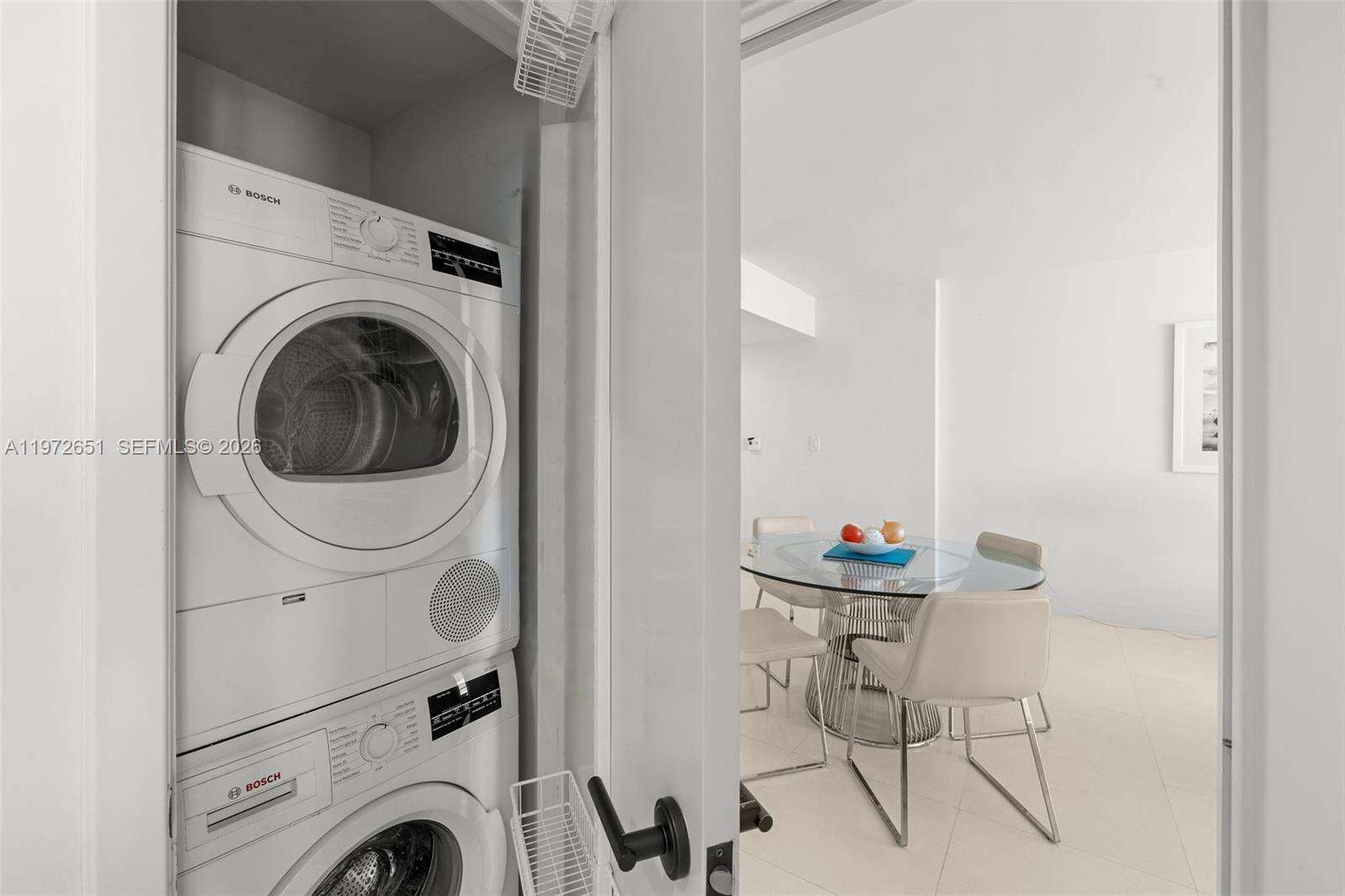 Central Carillon at 6801 Collins Ave, Miami Beach, FL 33141 - For Rent photo 28