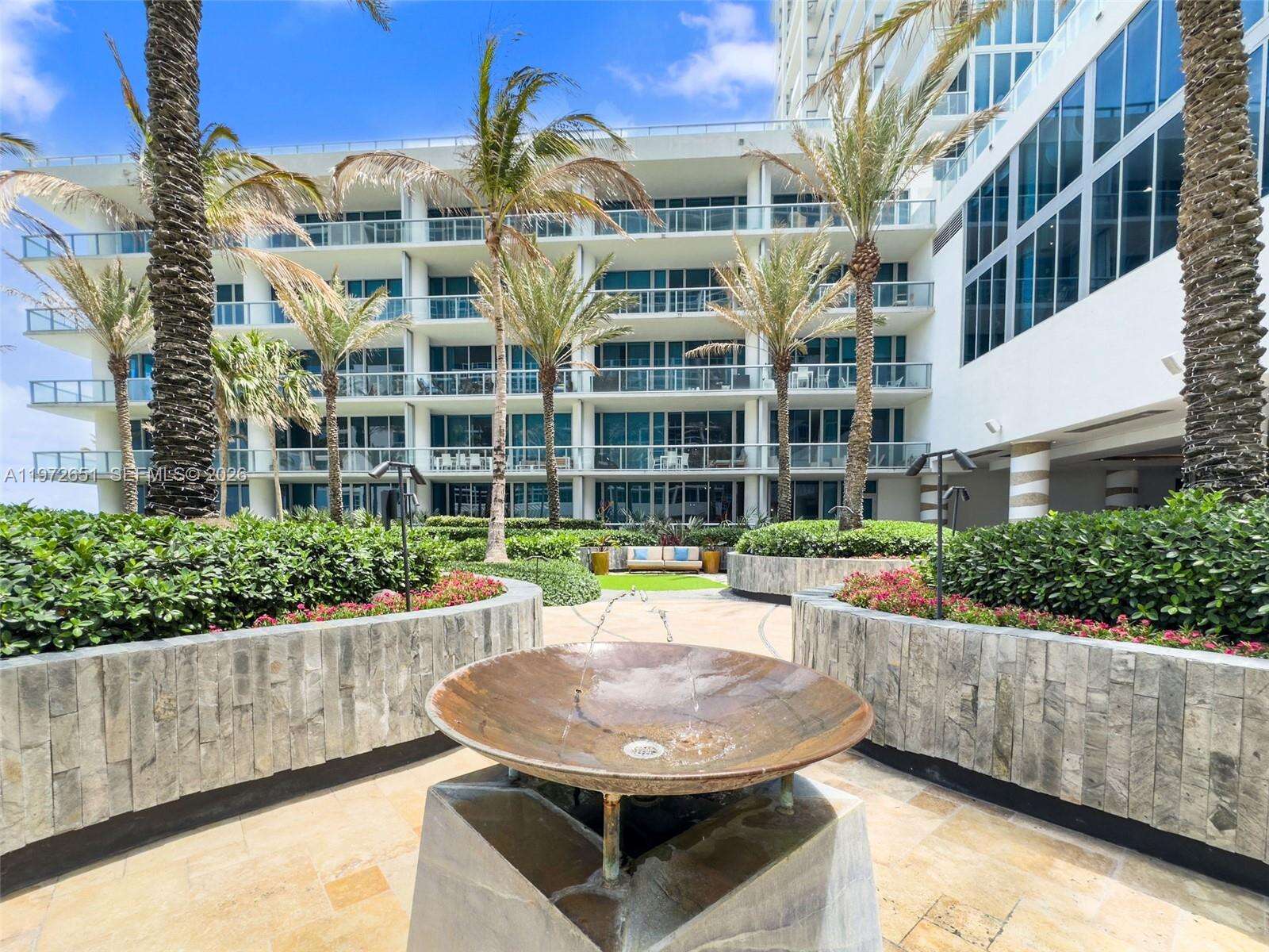 Central Carillon at 6801 Collins Ave, Miami Beach, FL 33141 - For Rent photo 48