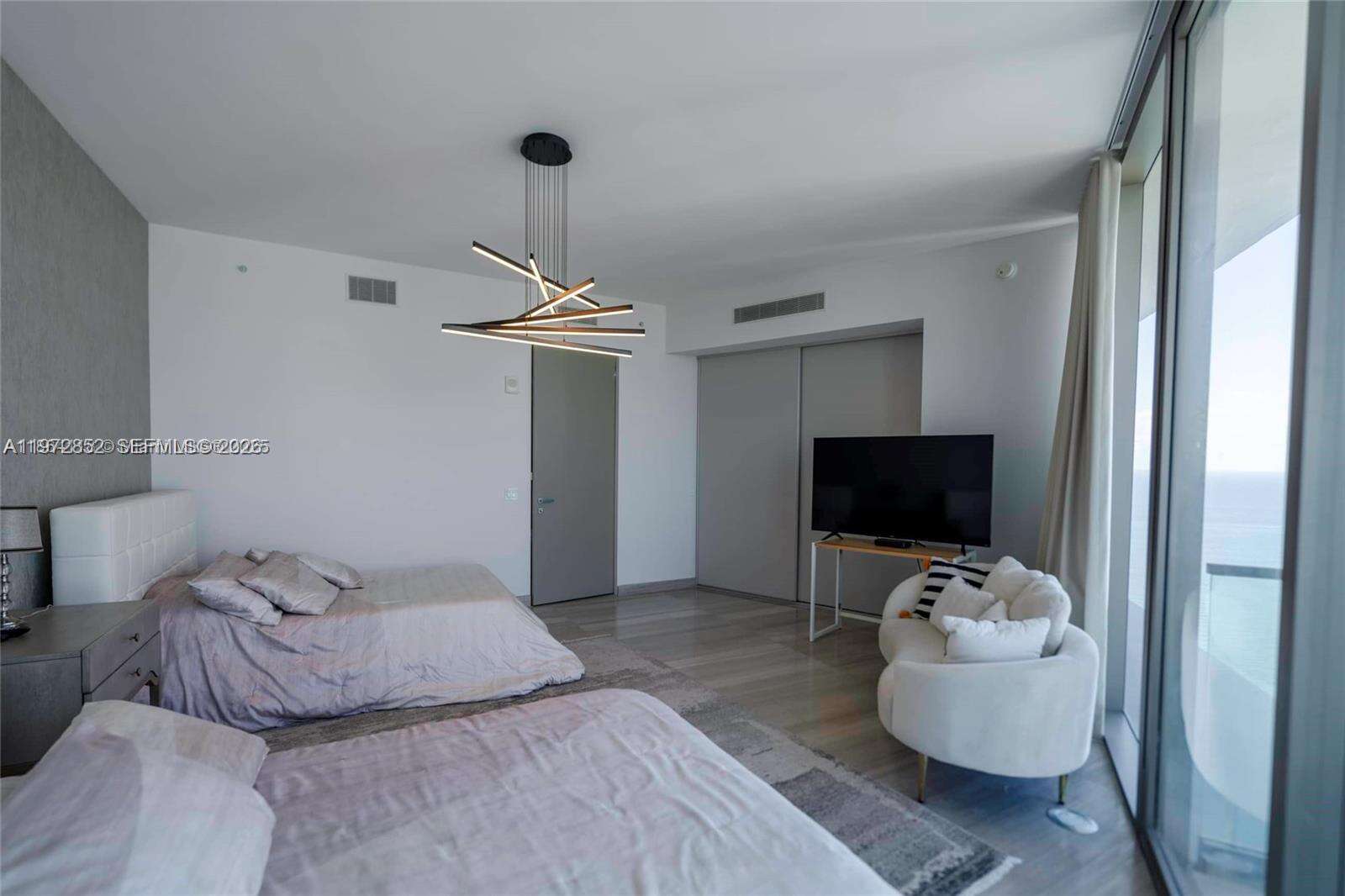 Armani Casa at 18975 Collins Ave, Sunny Isles Beach, FL 33160 - For Rent photo 18