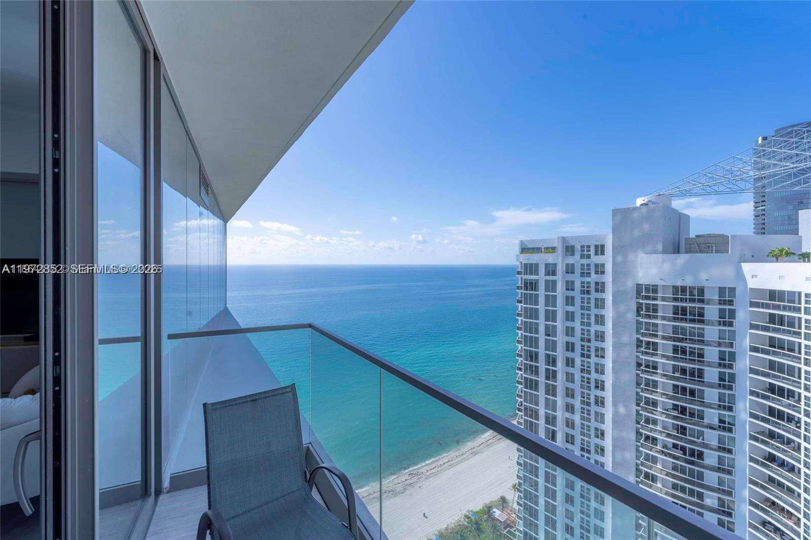 Armani Casa at 18975 Collins Ave, Sunny Isles Beach, FL 33160 - For Rent photo 25
