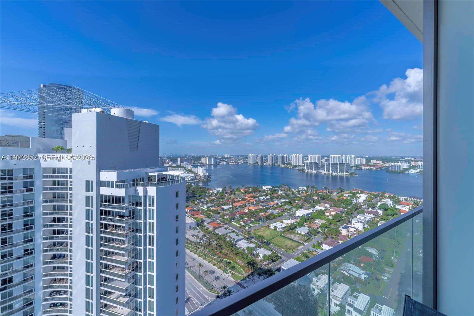 Armani Casa at 18975 Collins Ave, Sunny Isles Beach, FL 33160 - For Rent photo 26