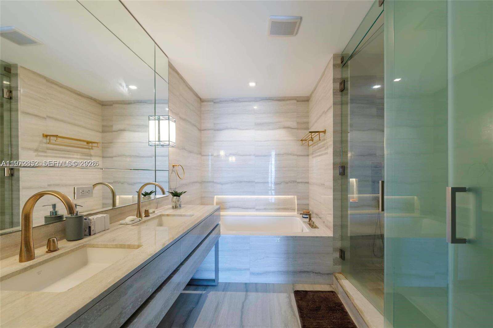 Armani Casa at 18975 Collins Ave, Sunny Isles Beach, FL 33160 - For Rent photo 37