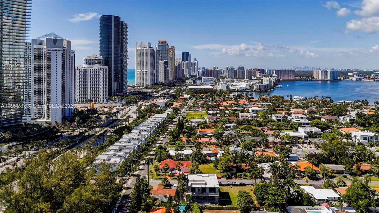 Armani Casa at 18975 Collins Ave, Sunny Isles Beach, FL 33160 - For Rent photo 44