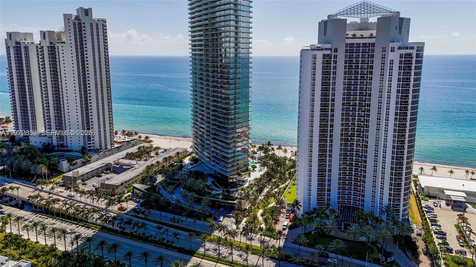 Armani Casa at 18975 Collins Ave, Sunny Isles Beach, FL 33160 - For Rent photo 47