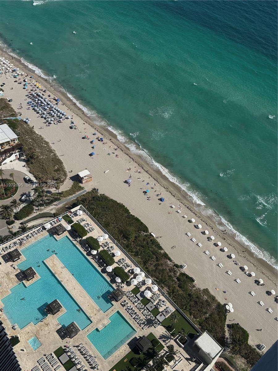 The Beach Club Two at 1830 Ocean Dr, Hallandale Beach, FL 33009 - For Rent photo 28