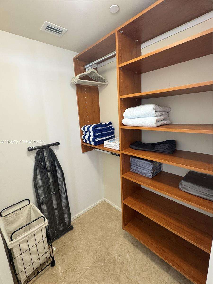 The Beach Club Two at 1830 Ocean Dr, Hallandale Beach, FL 33009 - For Rent photo 10