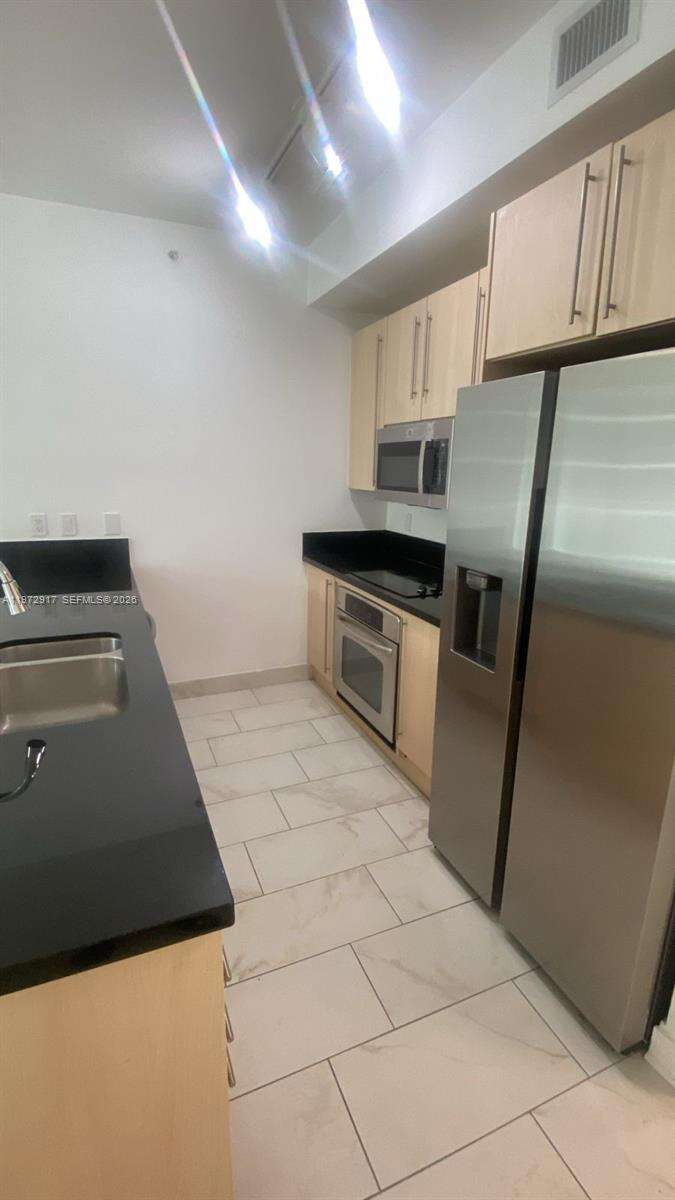 Axis On Brickell at 1111 1 Ave, Miami, FL 33130 - For Rent photo 6