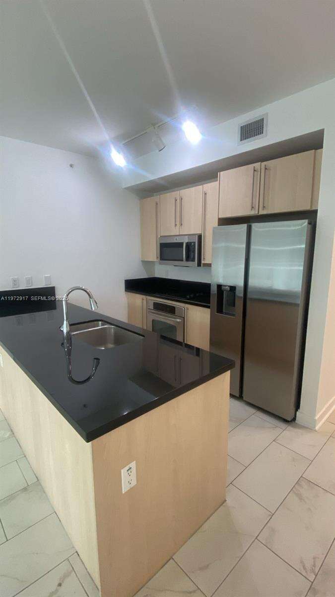 Axis On Brickell at 1111 1 Ave, Miami, FL 33130 - For Rent photo 7