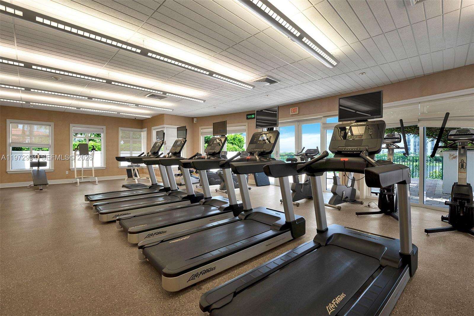 Turnberry Village North at 20000 Country Club Dr, Aventura, FL 33180 - For Rent photo 12