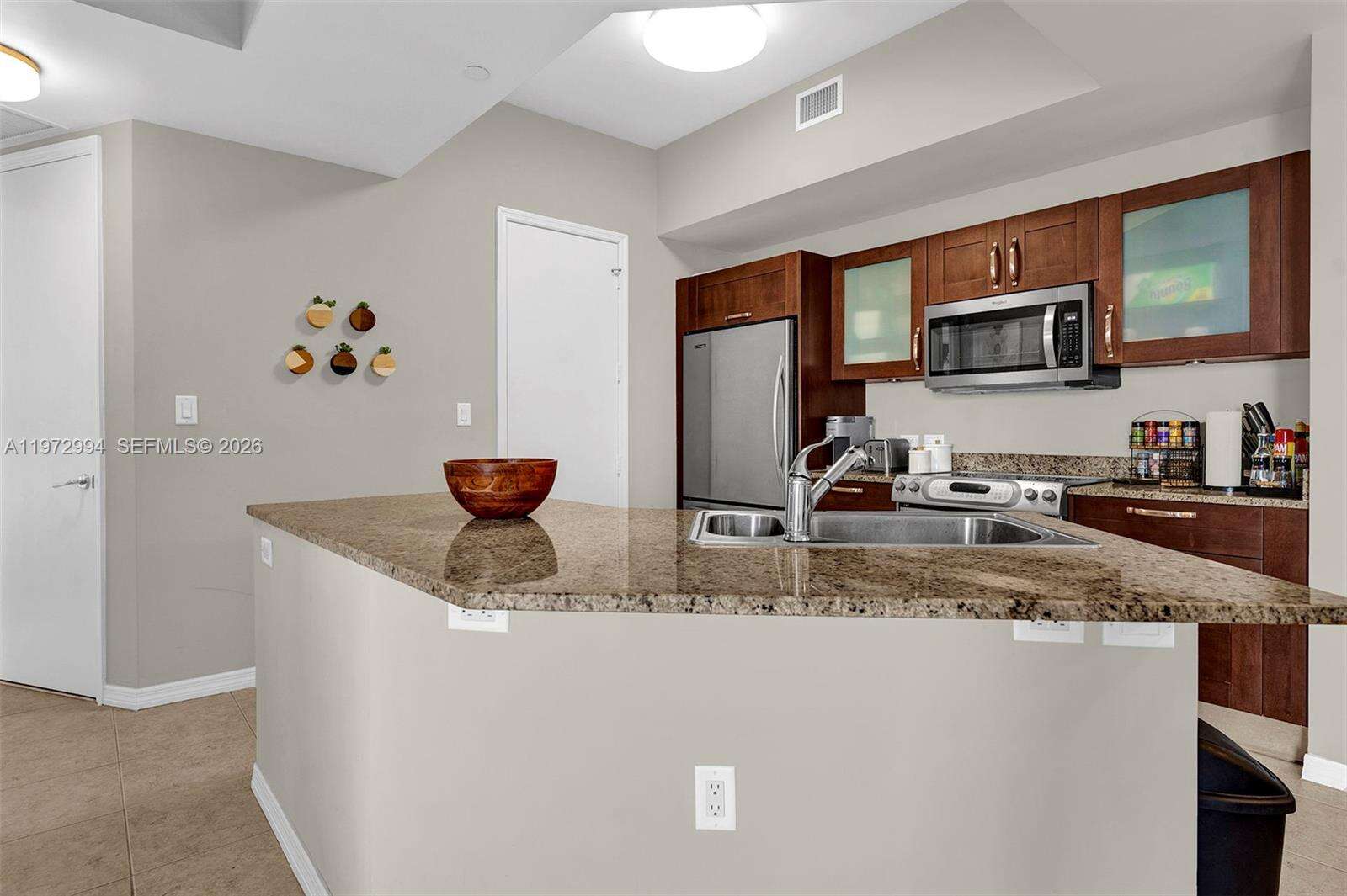 Turnberry Village North at 20000 Country Club Dr, Aventura, FL 33180 - For Rent photo 23