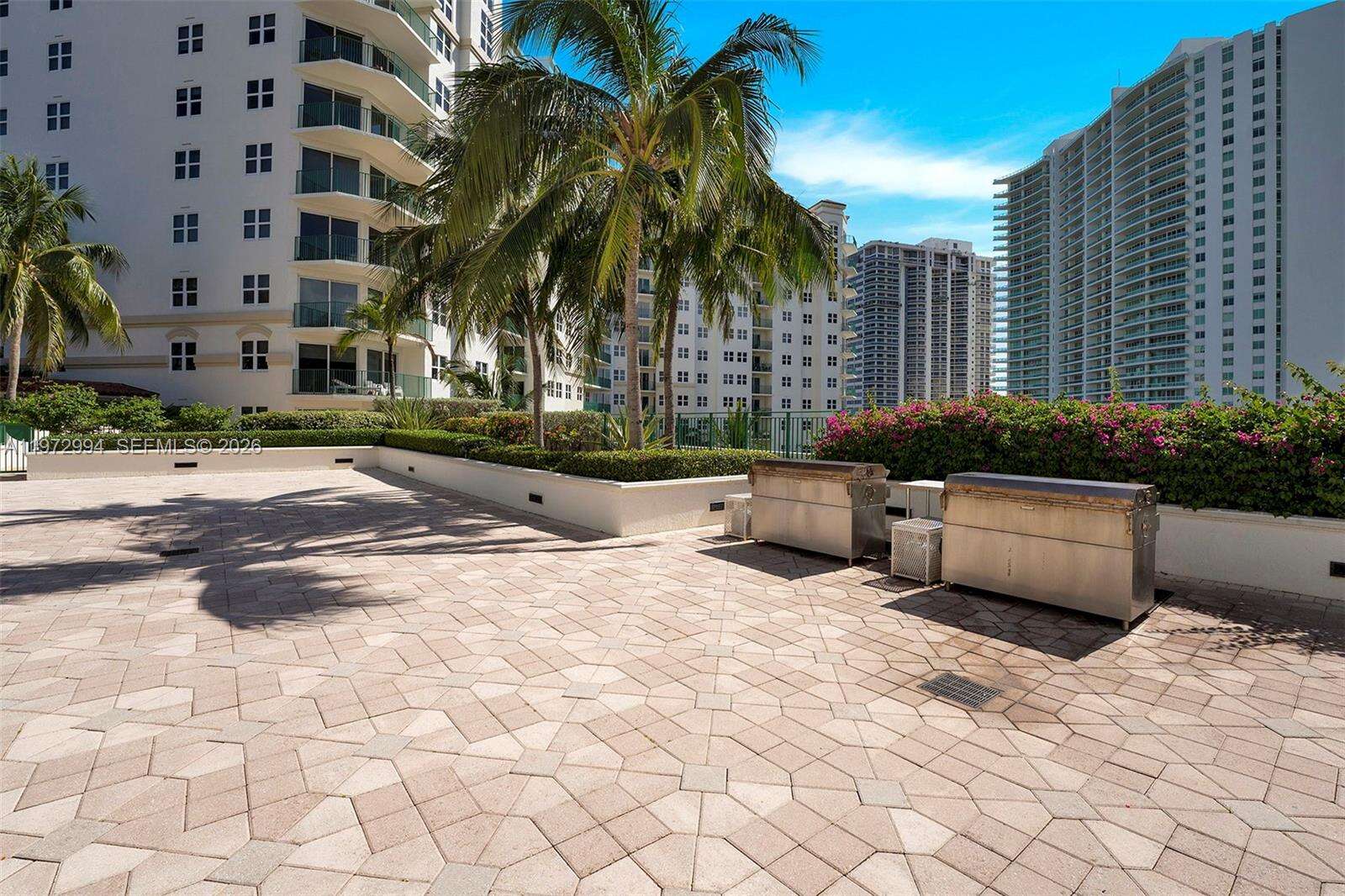 Turnberry Village North at 20000 Country Club Dr, Aventura, FL 33180 - For Rent photo 6