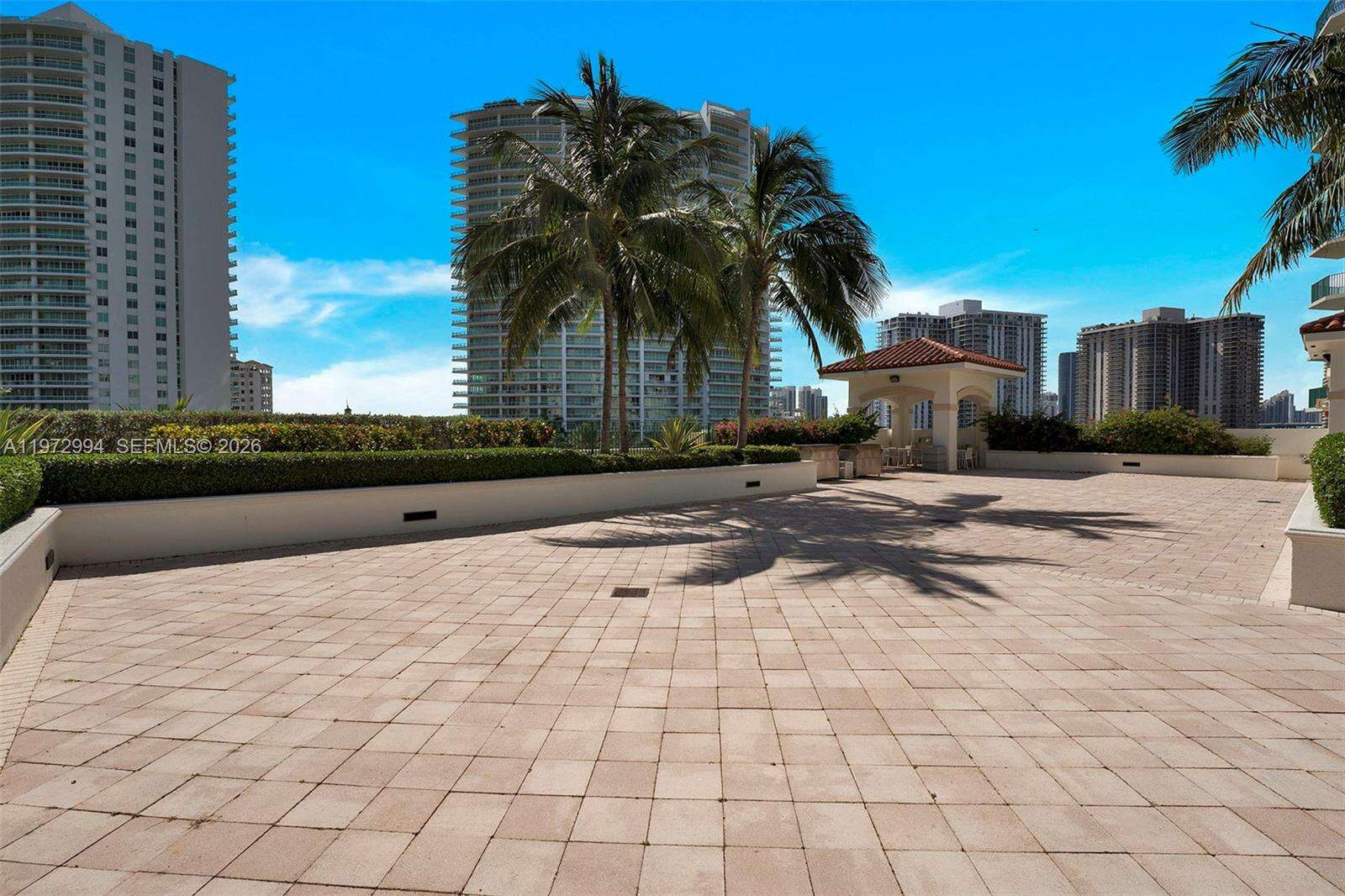 Turnberry Village North at 20000 Country Club Dr, Aventura, FL 33180 - For Rent photo 10