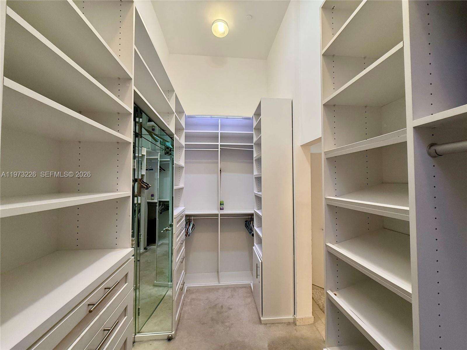 Icon Brickell 2 at 495 Brickell Ave, Miami, FL 33131 - For Rent photo 13