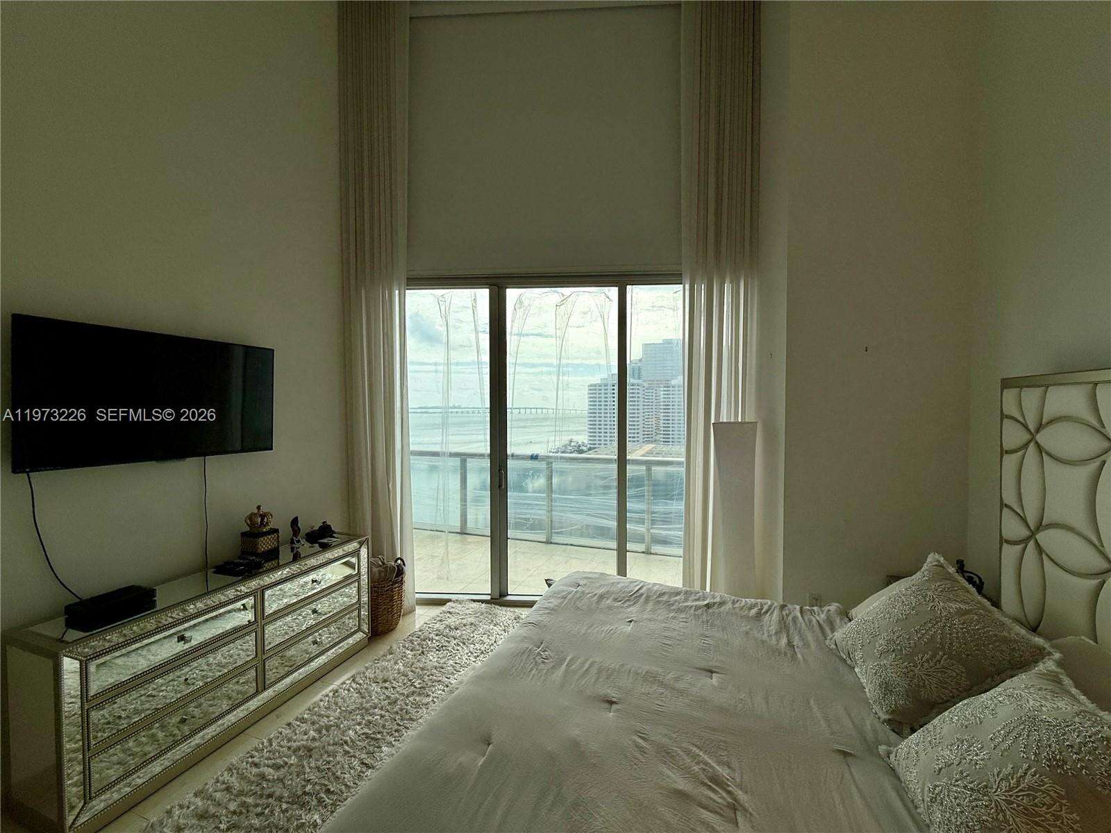 Icon Brickell 2 at 495 Brickell Ave, Miami, FL 33131 - For Rent photo 15