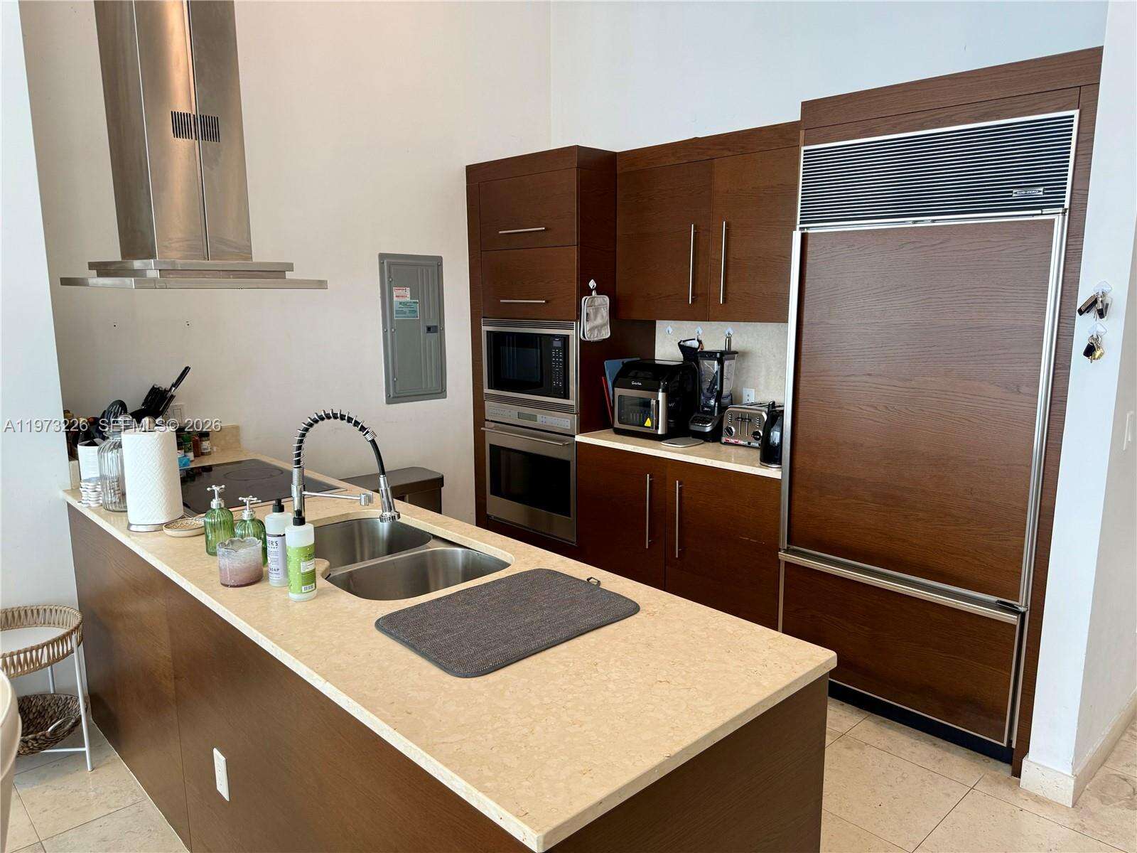 Icon Brickell 2 at 495 Brickell Ave, Miami, FL 33131 - For Rent photo 21