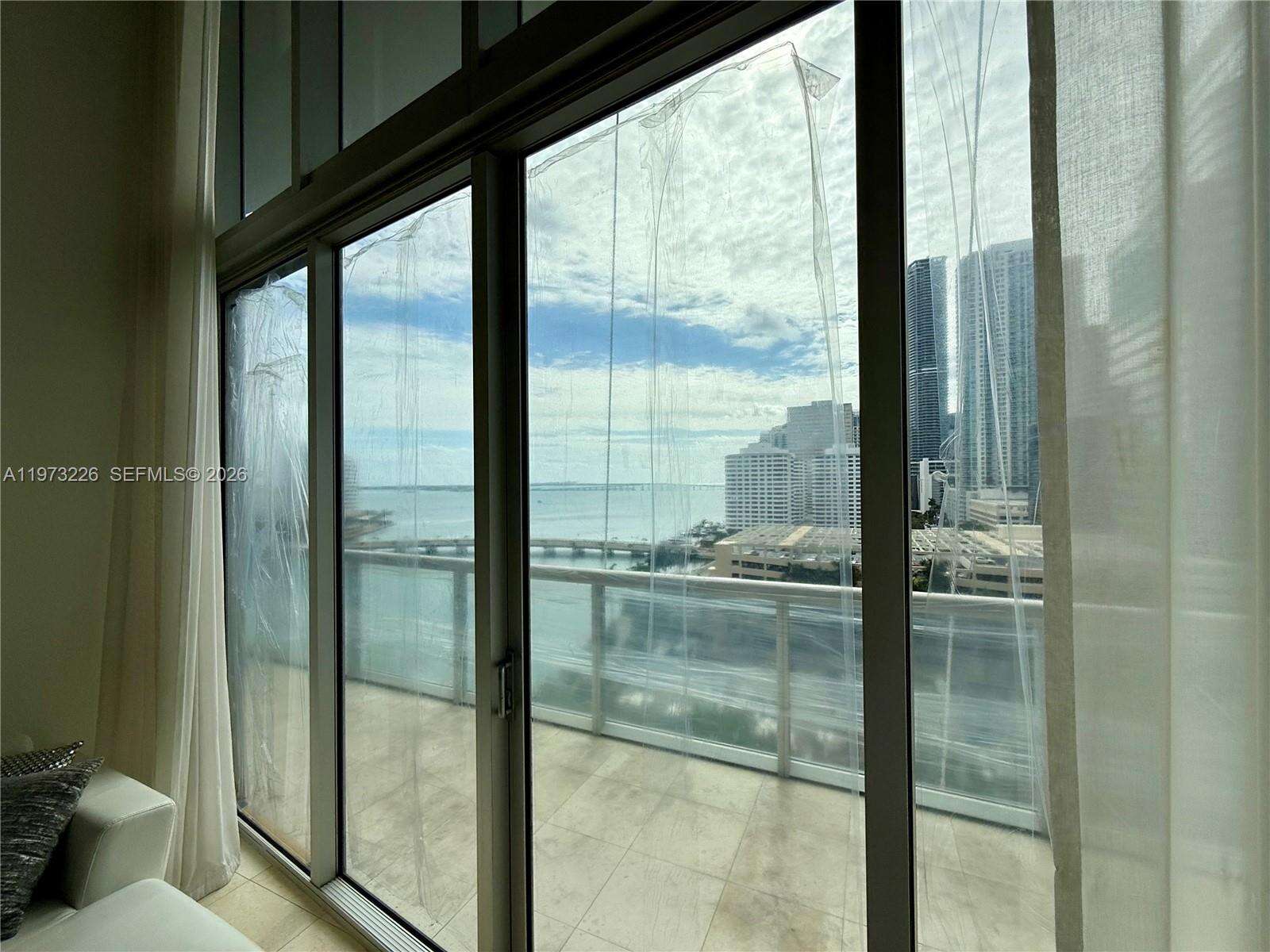Icon Brickell 2 at 495 Brickell Ave, Miami, FL 33131 - For Rent photo 23