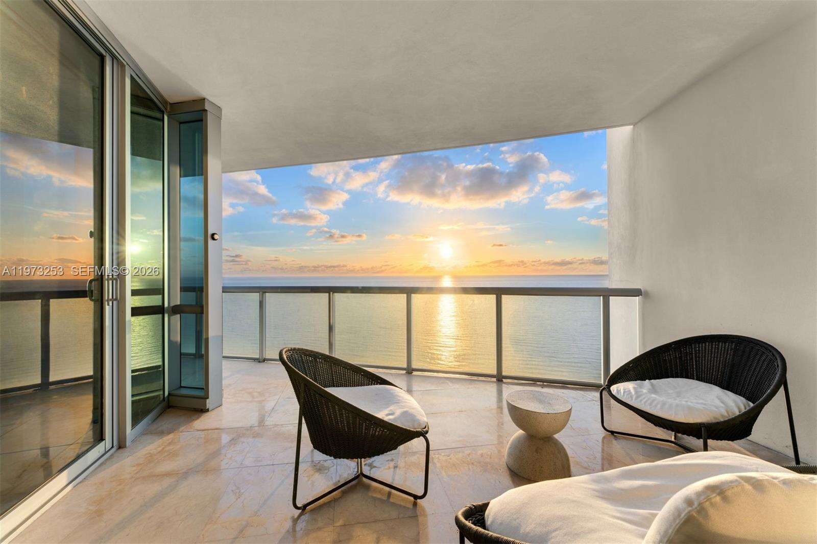 Jade Ocean at 17121 Collins Ave, Sunny Isles Beach, FL 33160 - For Rent photo 48