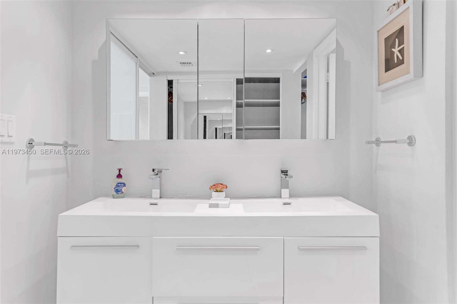 Arlen House at 100 Bayview Dr, Sunny Isles Beach, FL 33160 - For Rent photo 14