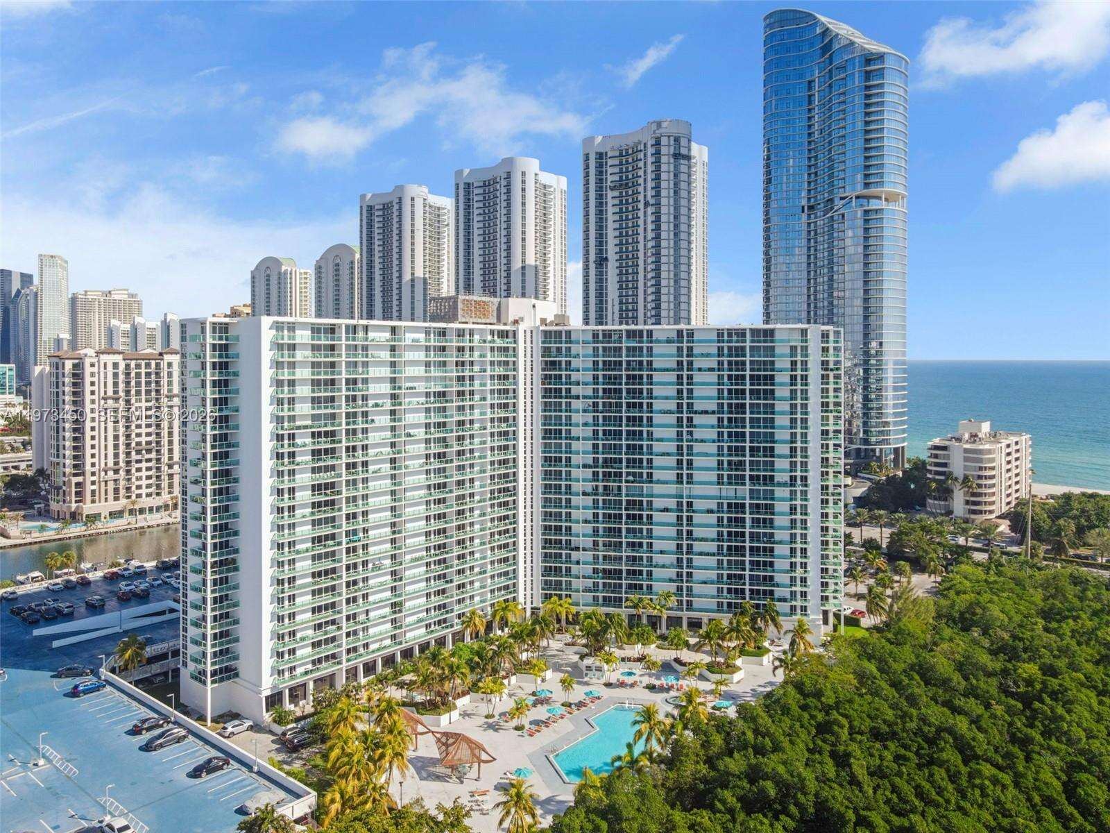 Arlen House at 100 Bayview Dr, Sunny Isles Beach, FL 33160 - For Rent photo 17