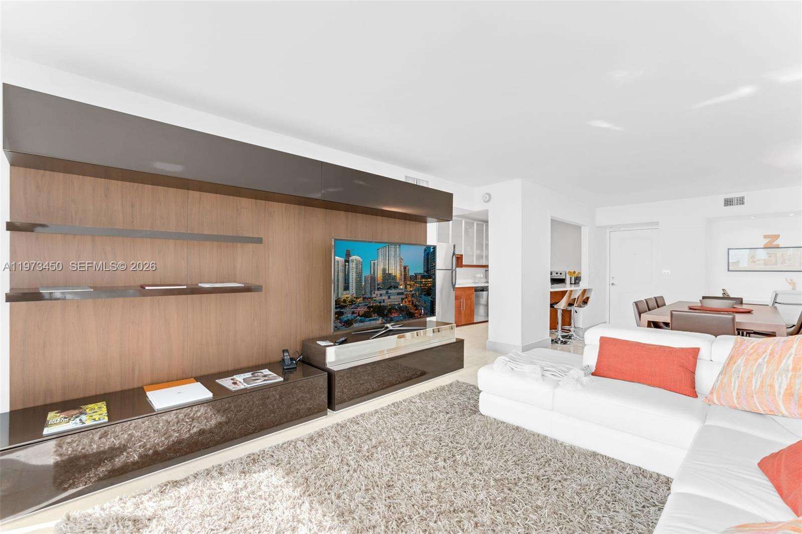 Arlen House at 100 Bayview Dr, Sunny Isles Beach, FL 33160 - For Rent photo 6