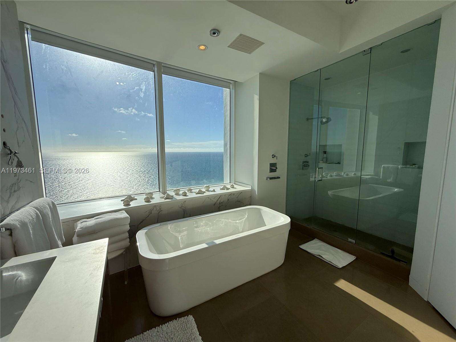 Trump Palace at 18101 Collins Ave, Sunny Isles Beach, FL 33160 - For Rent photo 16