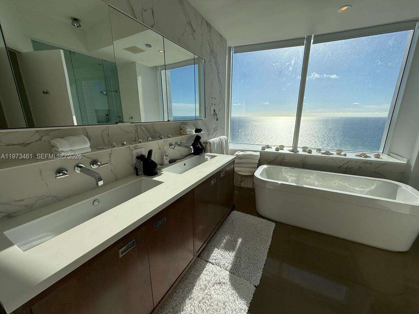 Trump Palace at 18101 Collins Ave, Sunny Isles Beach, FL 33160 - For Rent photo 17