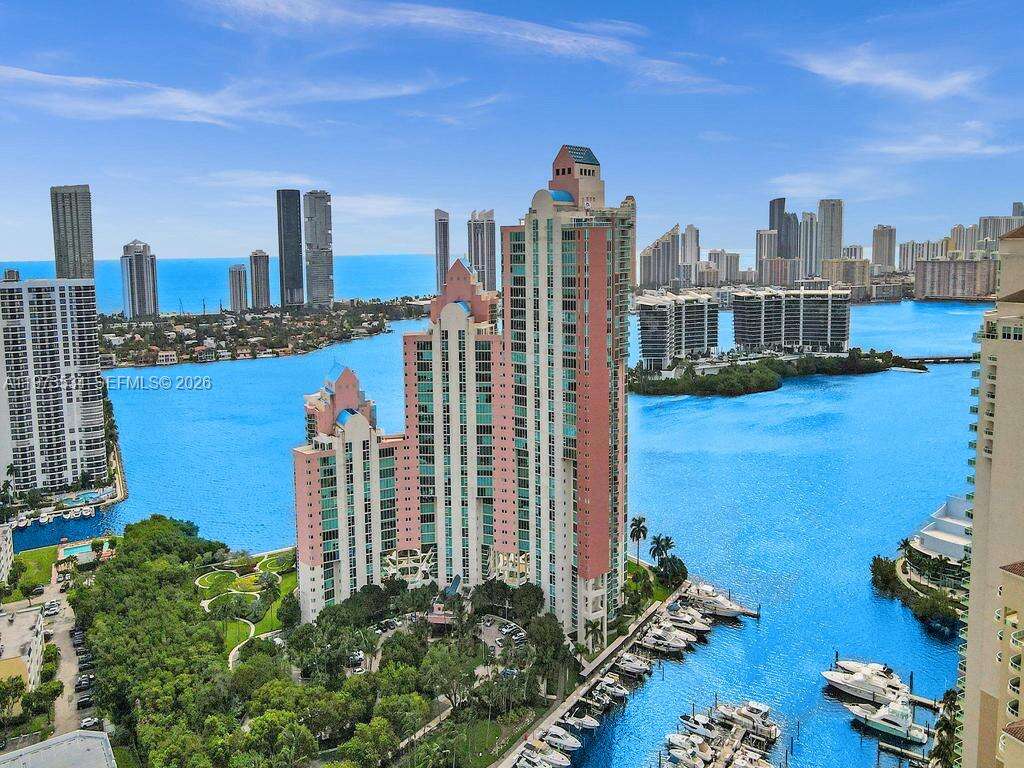 Hidden Bay at 3370 Hidden Bay Dr, Aventura, FL 33180 - For Rent photo 5