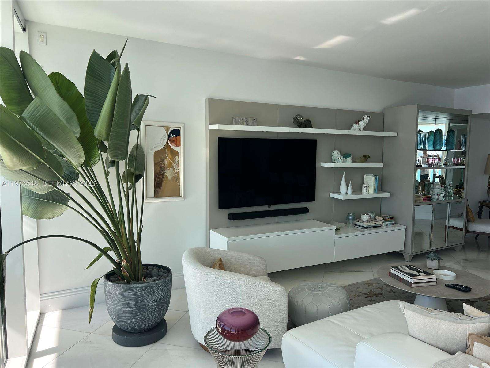 Santa Maria at 1643 Brickell Ave, Miami, FL 33129 - For Rent photo 9