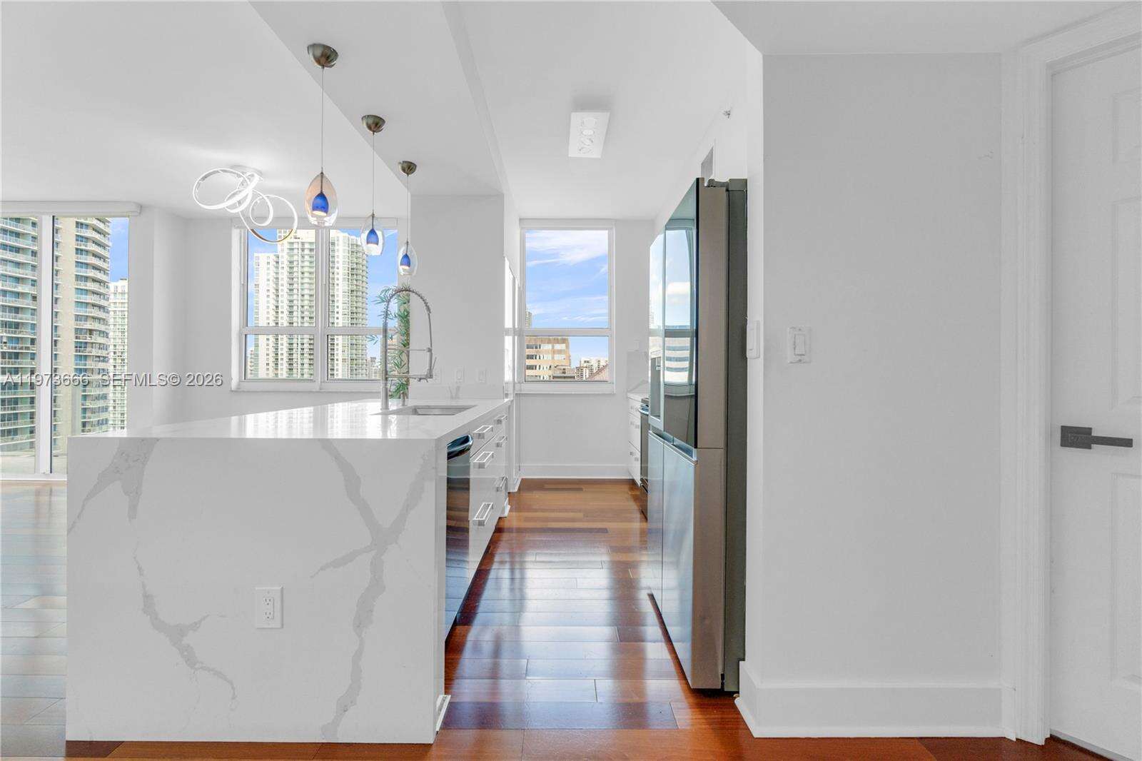 The Mark On Brickell at 1155 Brickell Bay Dr, Miami, FL 33131 - For Rent photo 15
