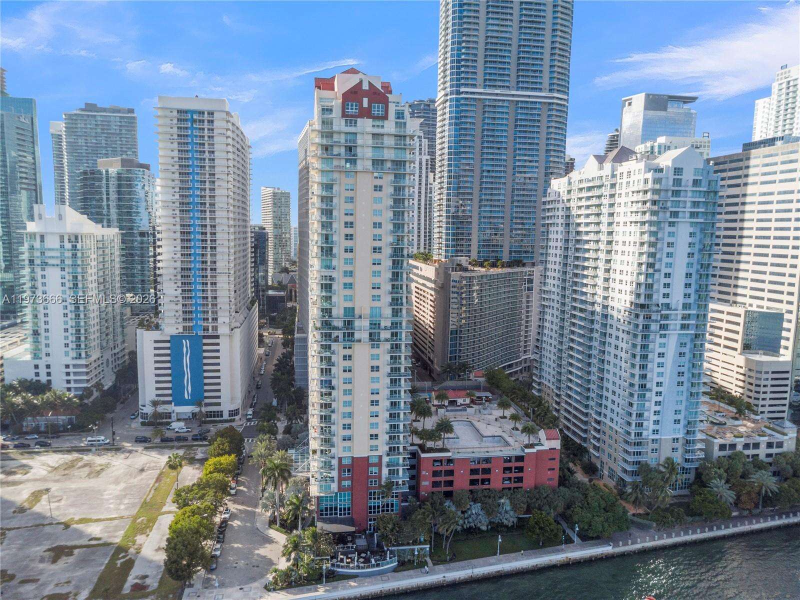 The Mark On Brickell at 1155 Brickell Bay Dr, Miami, FL 33131 - For Rent photo 3