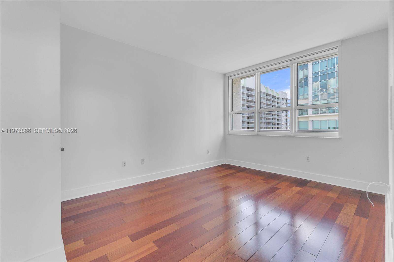 The Mark On Brickell at 1155 Brickell Bay Dr, Miami, FL 33131 - For Rent photo 22