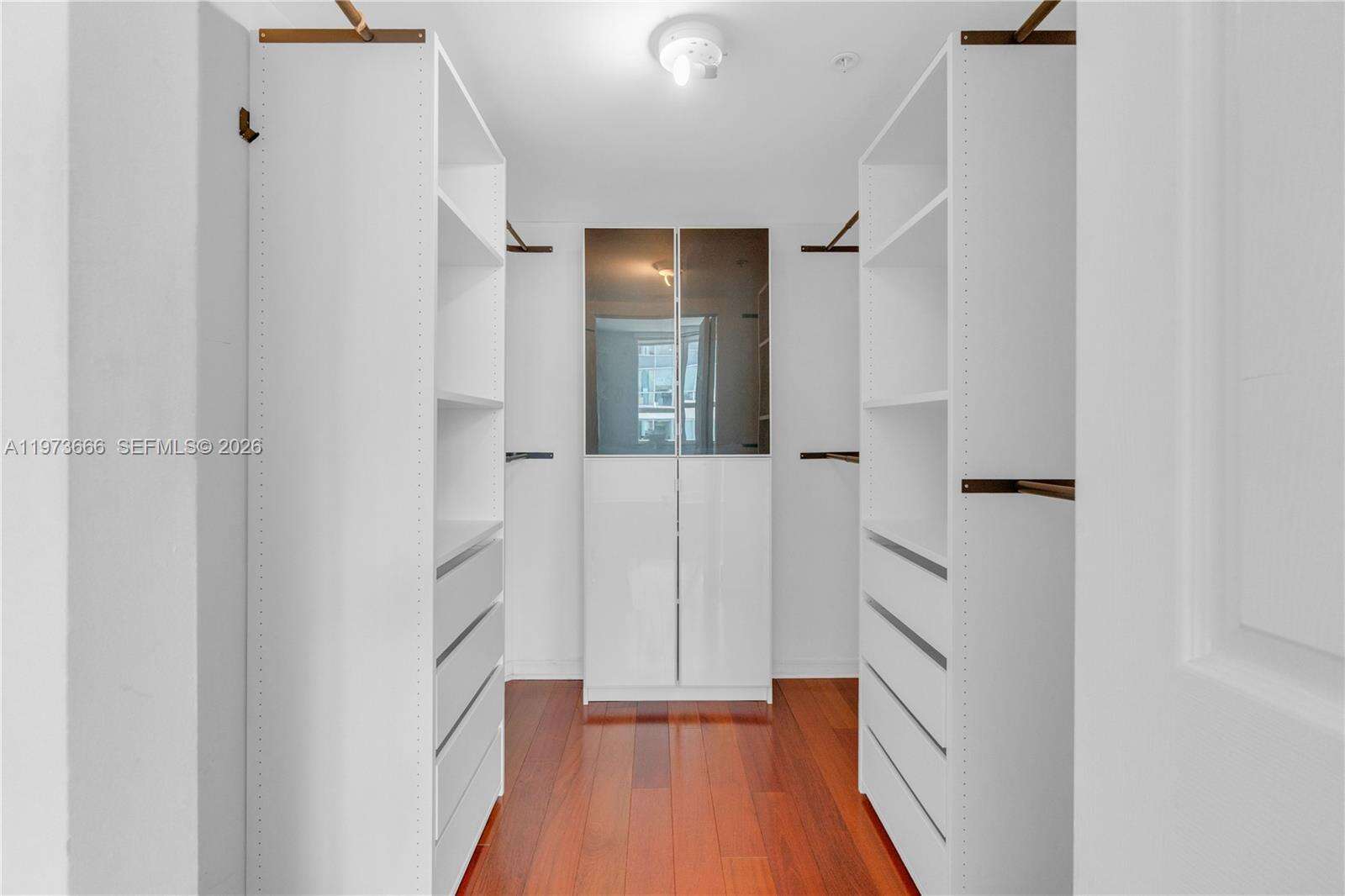 The Mark On Brickell at 1155 Brickell Bay Dr, Miami, FL 33131 - For Rent photo 24