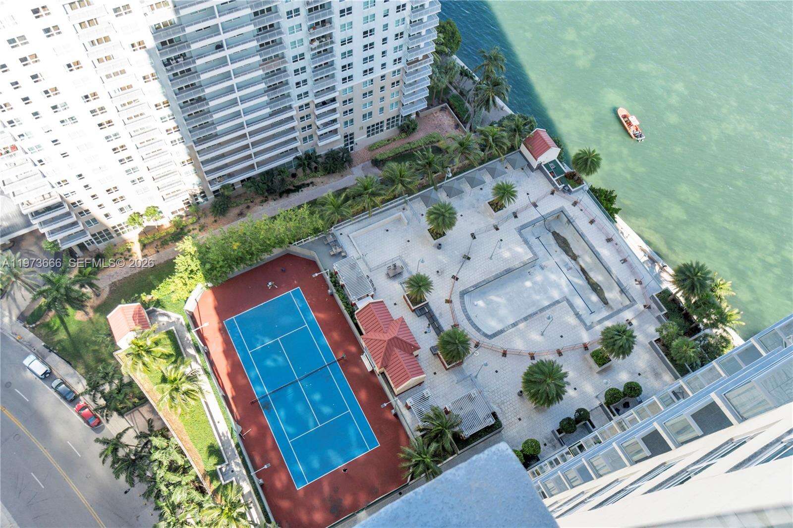 The Mark On Brickell at 1155 Brickell Bay Dr, Miami, FL 33131 - For Rent photo 4