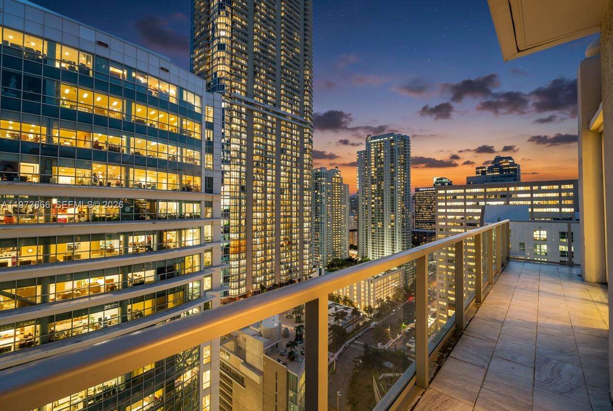 The Mark On Brickell at 1155 Brickell Bay Dr, Miami, FL 33131 - For Rent photo 36