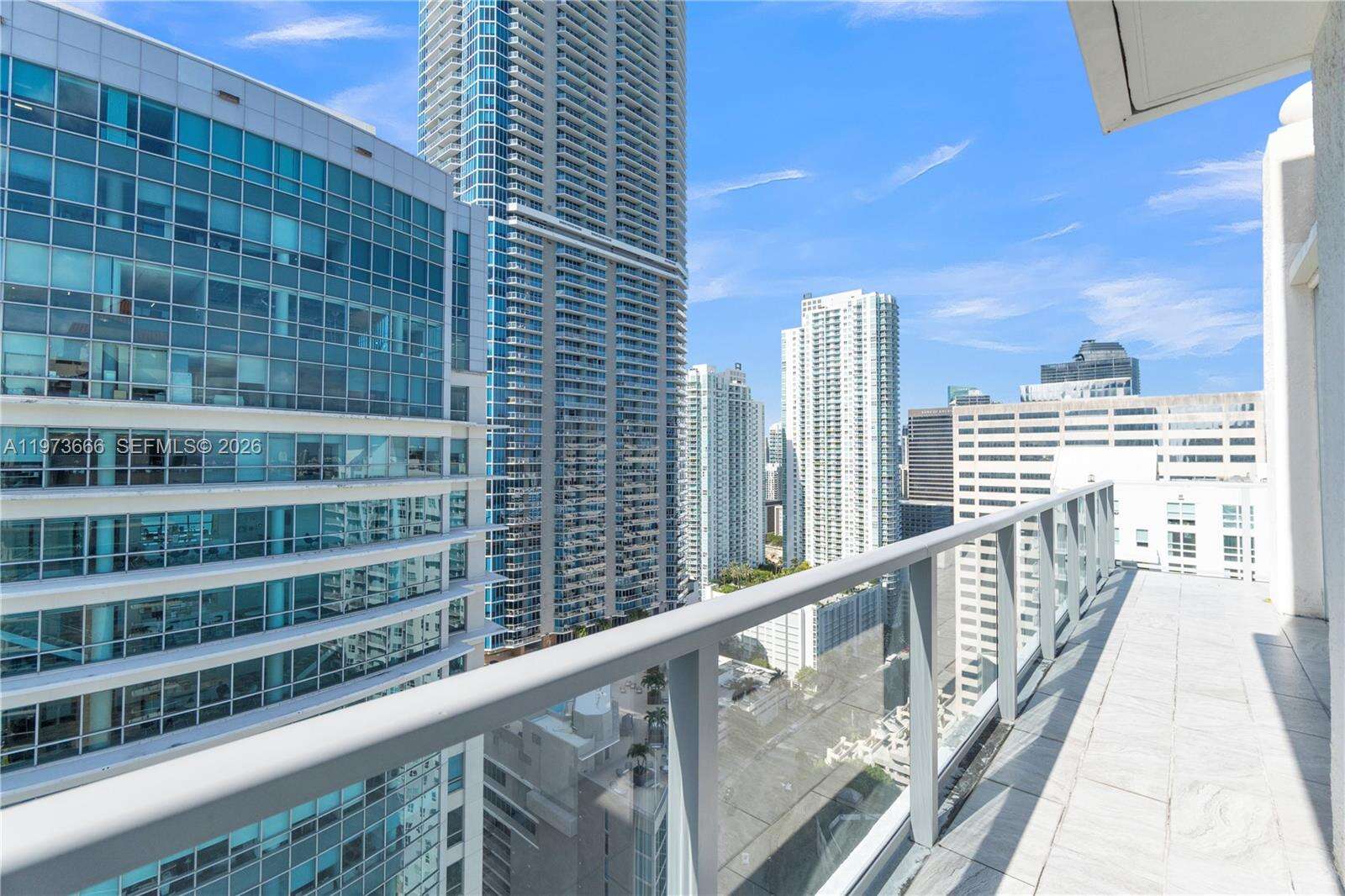 The Mark On Brickell at 1155 Brickell Bay Dr, Miami, FL 33131 - For Rent photo 5