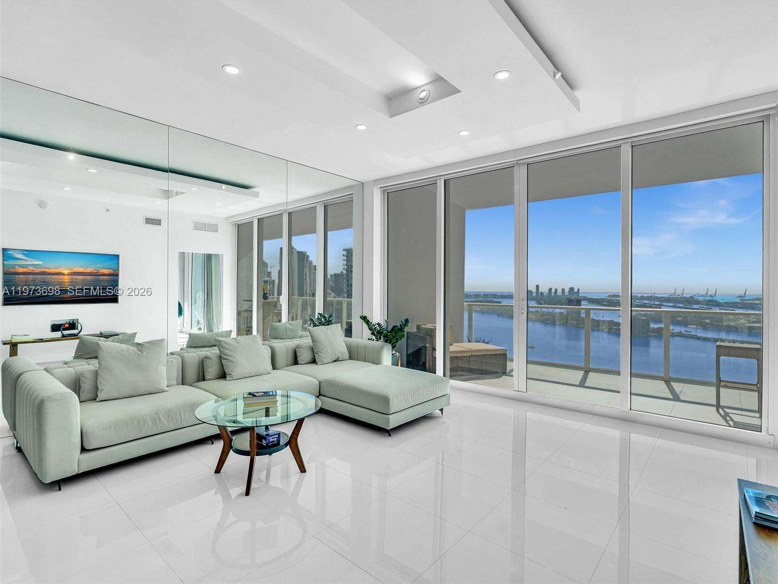 Paramount Bay at 2020 Bayshore Dr, Miami, FL 33137 - For Rent photo 11