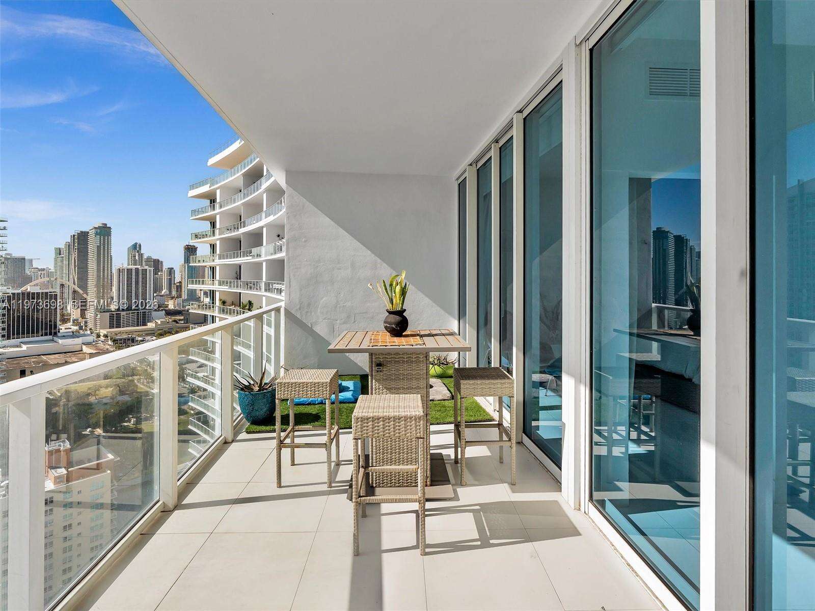 Paramount Bay at 2020 Bayshore Dr, Miami, FL 33137 - For Rent photo 15