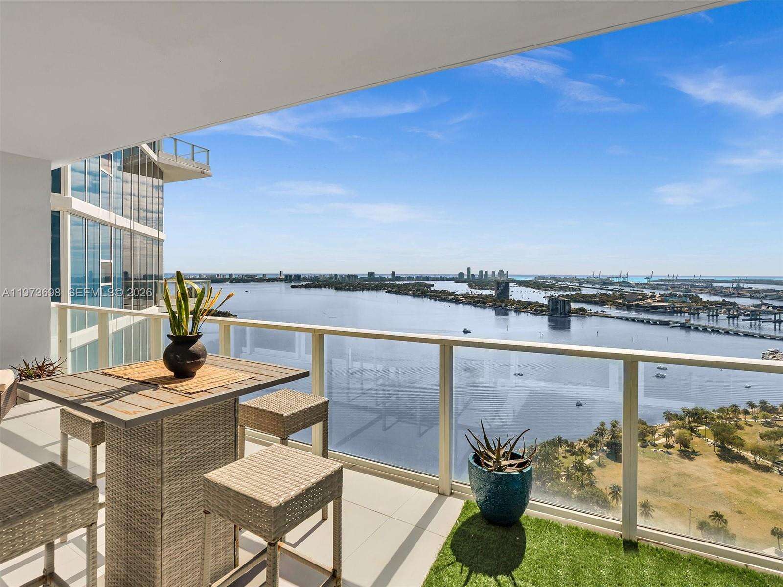 Paramount Bay at 2020 Bayshore Dr, Miami, FL 33137 - For Rent photo 17