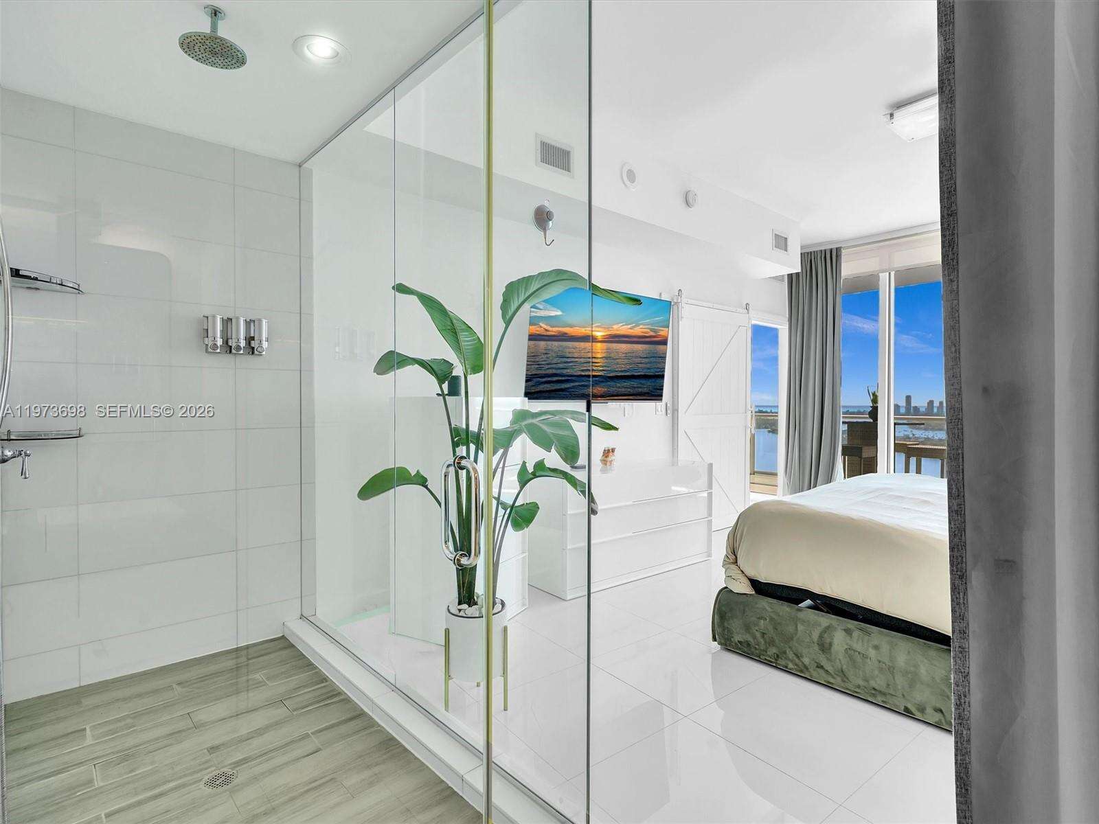 Paramount Bay at 2020 Bayshore Dr, Miami, FL 33137 - For Rent photo 23