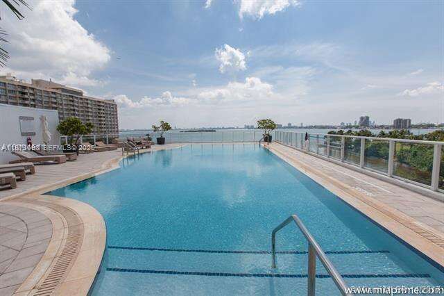 Paramount Bay at 2020 Bayshore Dr, Miami, FL 33137 - For Rent photo 48